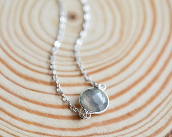 Dainty Labradorite Silver Choker Necklace, Minimalist Layering Necklace, Boho Gemstone Jewelry