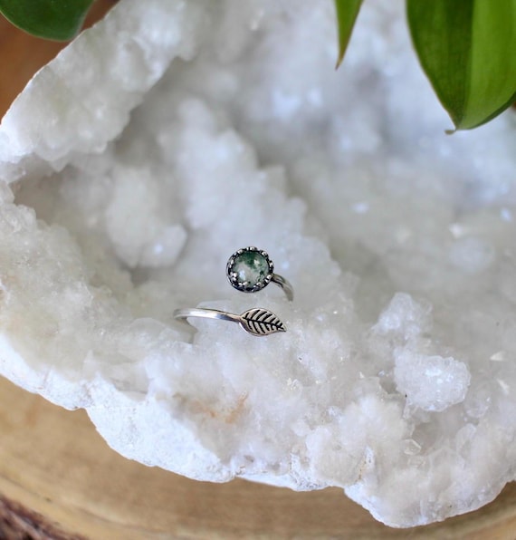 Dainty Moss Agate Leaf Ring, Silver Gemstone Ring, Nature Lover Gift