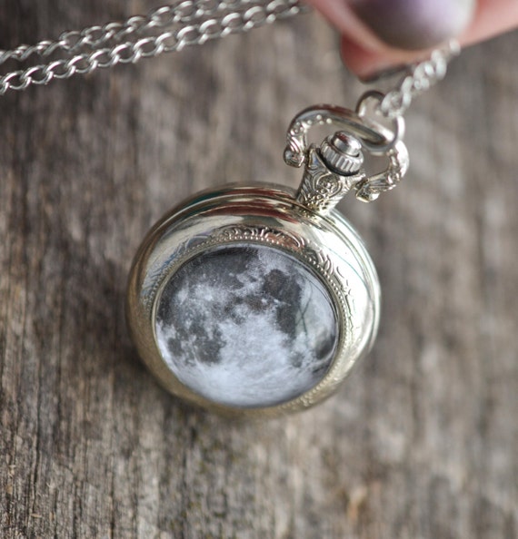 Jewelry stores that sell pocket cheap watches