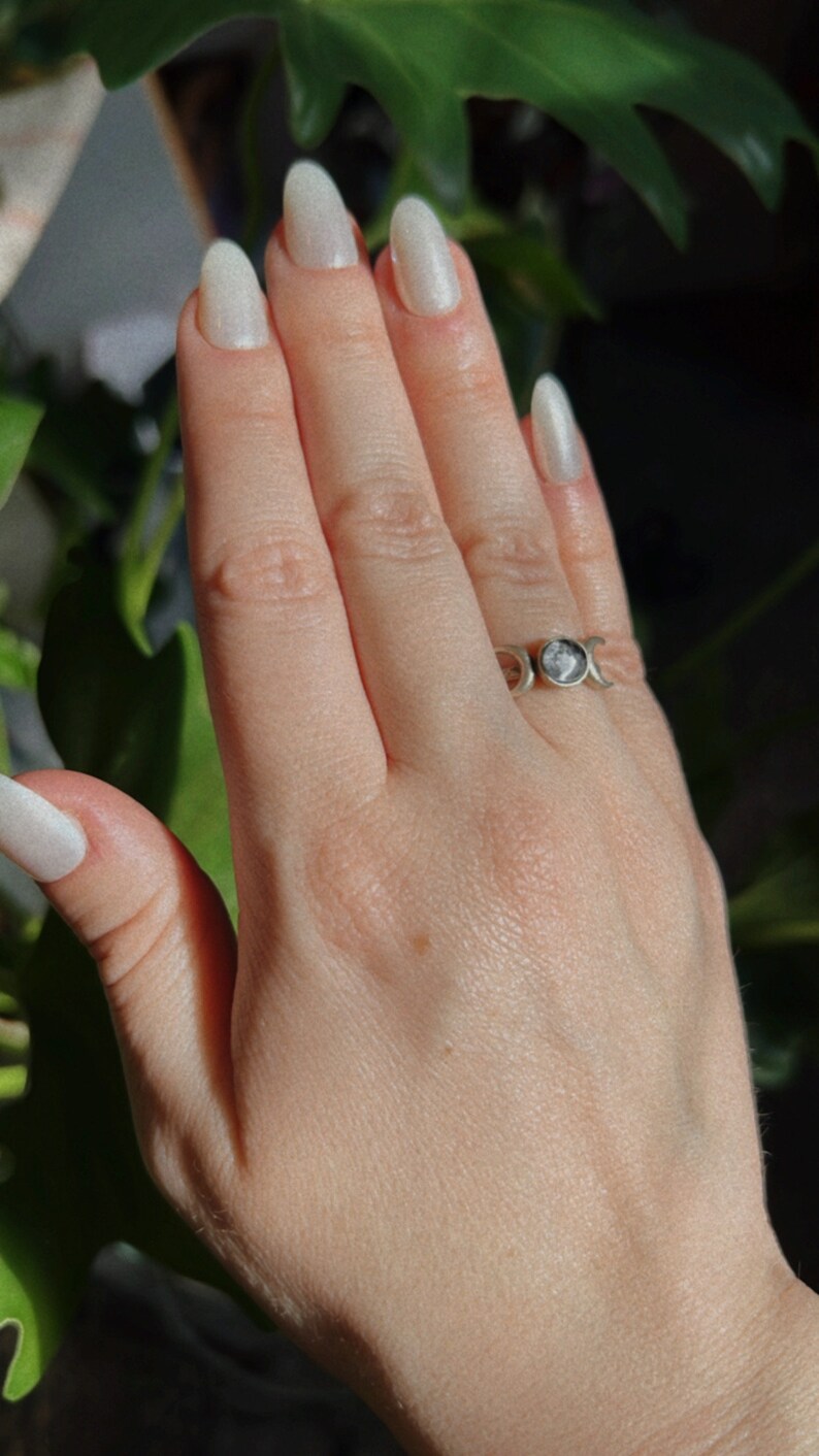Triple Moon Ring, Silver Moon Phase Jewelry, Celestial Gift image 9