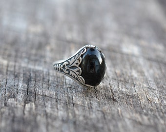 Black Onyx Ring, Protection Stone Ring, Gothic Jewelry, Gift for Girlfriend