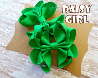 Green St. Patty&#39;s Day Octopus Ribbon Hair Bow Pigtail Set or Single Bow, Emerald Green Girls Bows, Little Girls St. Patirck&#39;s Day Bows.