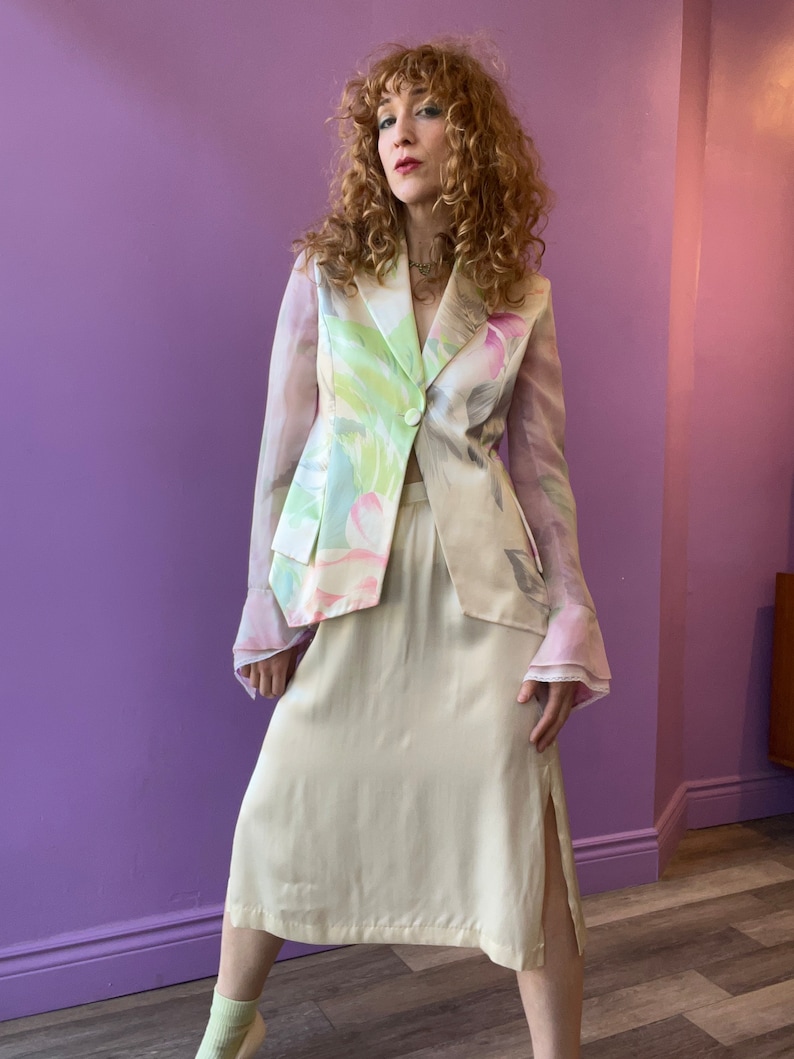 GIANFRANCO FERRÉ Watercolour Floral Silk Blazer with Sheer Chiffon Sleeves image 3