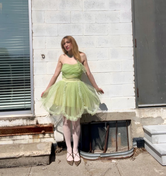 TINKERBELL Vintage 1950s Tea Green Tulle Strapless Prom Dress / Party Dress With Shortened Skirt - Etsy TINKERBELL Vintage 1950s Tea Green Tulle Strapless Prom Dress / Party Dress With Shortened Skirt - Etsy