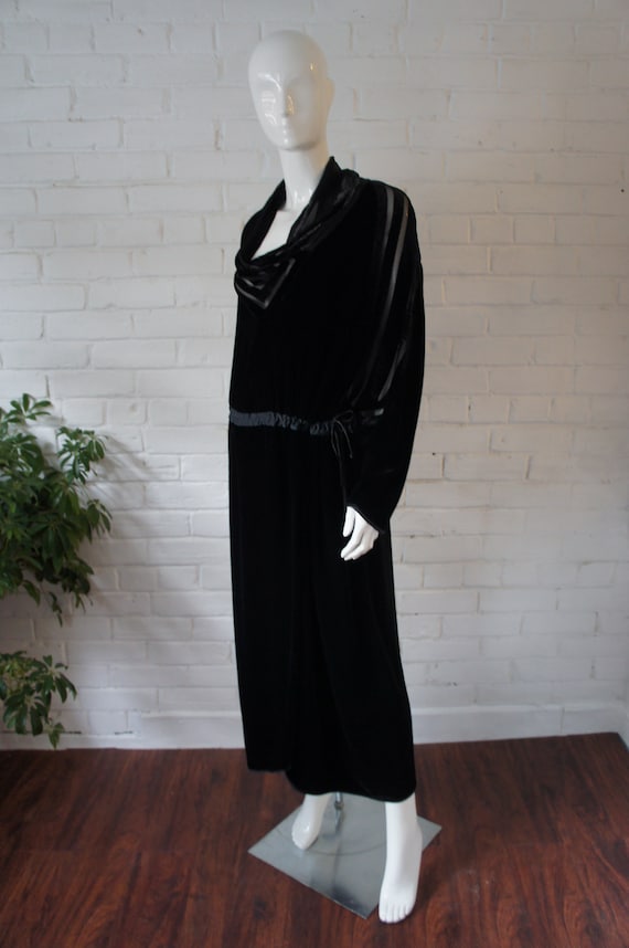 JANICE WAINWRIGHT Vintage 1970's Retro Deco Black