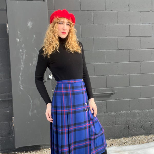 ST. MICHAEL Vintage 1970s Blue, Red, & Black Plaid Kilt Skirt with Pin, Leather Belt, Box Pleating, made in Canada