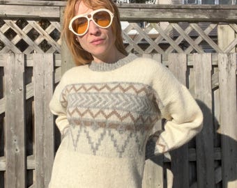 ICELANDIC FLEECE Vintage 1970s Cream Pure Wool Sweater, by Hekla Knitting Mill, made in Iceland
