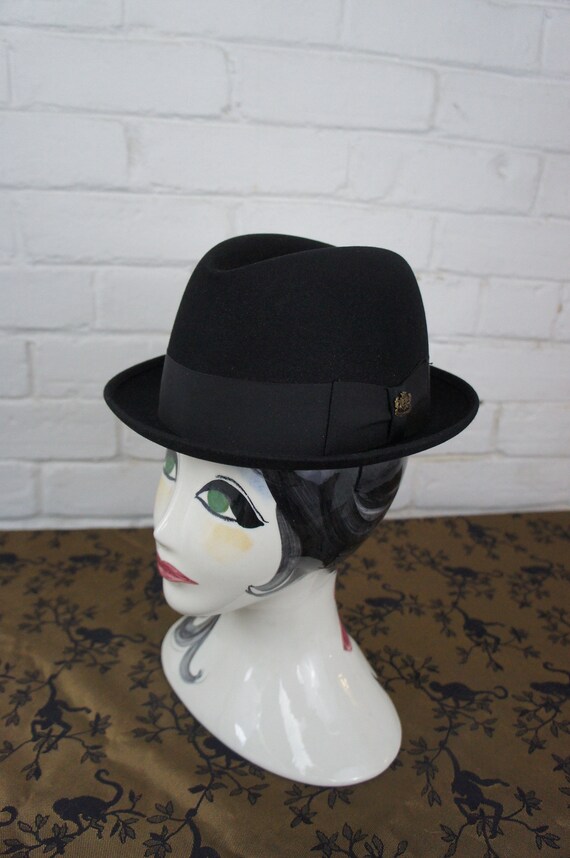 ROYAL BILTMORE Vintage 1960s Black Felt 
