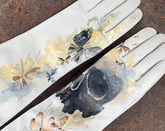 Lange weiße Damenhandschuhe im Gothic-Lolita-Stil, Armstulpen aus elfenbeinfarbenem Leder, handbemalt mit Totenkopfmotiven