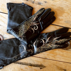 Long women's gloves. Leather ladies' gloves. Personalized arm warmers, hand-painted