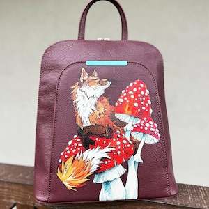 Mini sac à main en cuir bordeaux pour femme, sac d'art représentant des champignons renard et amanite peint à la main
