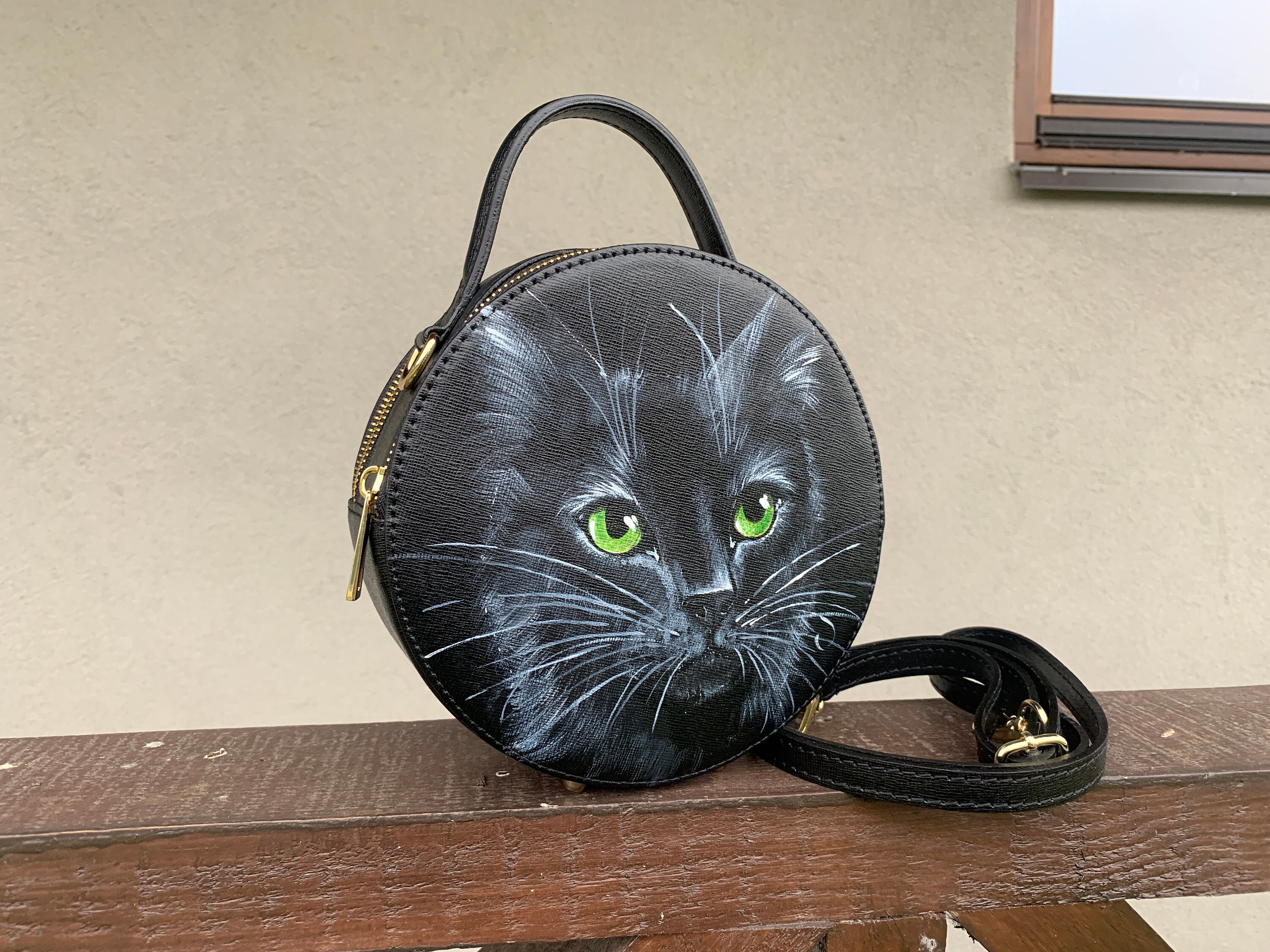 YOKE 26SS】Carf Leather Circle Bag