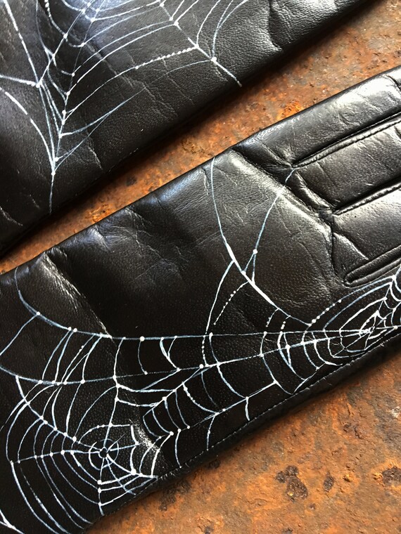 Lange zwarte spinnenweb handschoenen voor vrouwen Lange zwarte spinnenweb handschoenen voor vrouwen