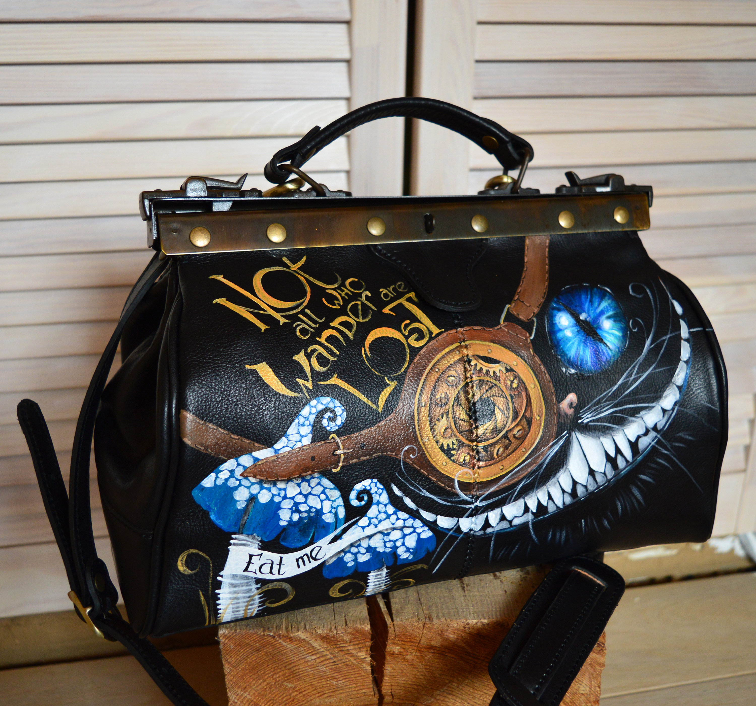 Alice in wonderland bag, Alice in wonderland shoulder bag, A