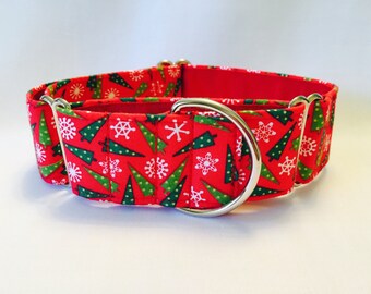 Collar Martingale de árboles navideños de 1.5"