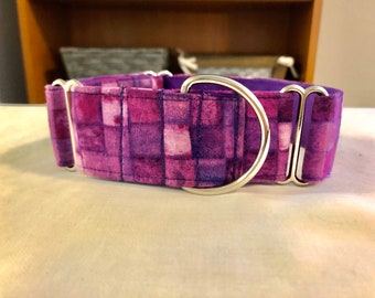 Collar Martingale en tono joya fucsia de 1.5"