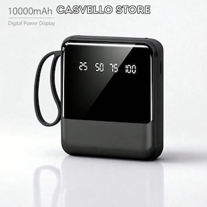 Könnte beinhalten: Eine schwarze Powerbank mit 10000mAh Kapazität und einer digitalen Anzeige, die die Zahlen 25, 50, 75 und 100 zeigt. Das Gerät verfügt über eine glatte, glänzende schwarze Frontblende und eine flexible schwarze Trageschlaufe an der Seite.