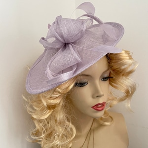 Fascinator Hat Lilac/Lavender Saucer hatinator with Feathers on hairband, perfect for the Ascot races or a weddi