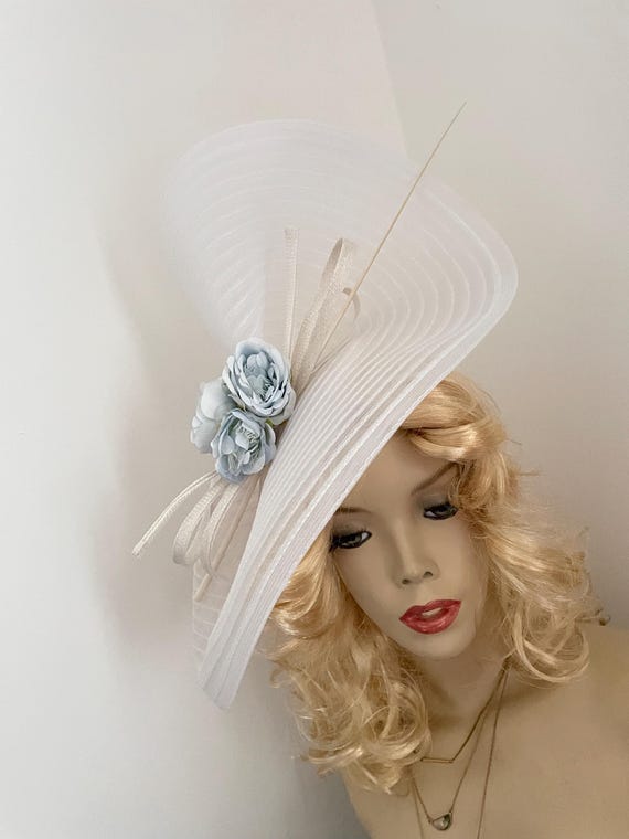 Fascinator Hat White Pale Blue Big Saucer Headpiece  display picture 2