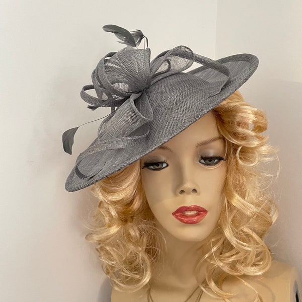 Fascinator Hat Mid Grey Saucer headpiece on hairband, Wedding Hat, Gray Hat for the ascot races, Mother of the bride, Church