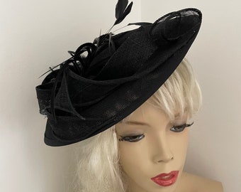 Fascinator Hat Black Cream round Saucer Disc headpiece with Feathers on hairband, perfect for the races or a wedding