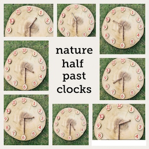 Könnte beinhalten: Neun Holzuhren mit römischen Ziffern und Stabzeigern. Die Uhren sind aus Baumstämmen gefertigt und haben eine natürliche Holzoptik. Der Text "nature half past clocks" ist in der Mitte des Bildes zu sehen.