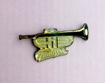 Vintage pin Trumpet Madison / musician / jazz hands / pingame flair orchestra musical instrument