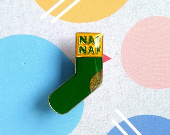 Vintage enamel pin badge Naf Naf 90s french fashion pin