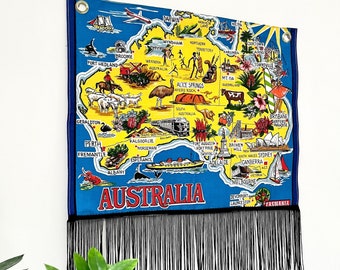Large Australia Map Wall Hanging 20" x 19" / Banner Pennant wall art / Fringed / Souvenir / Vintage Teatowel