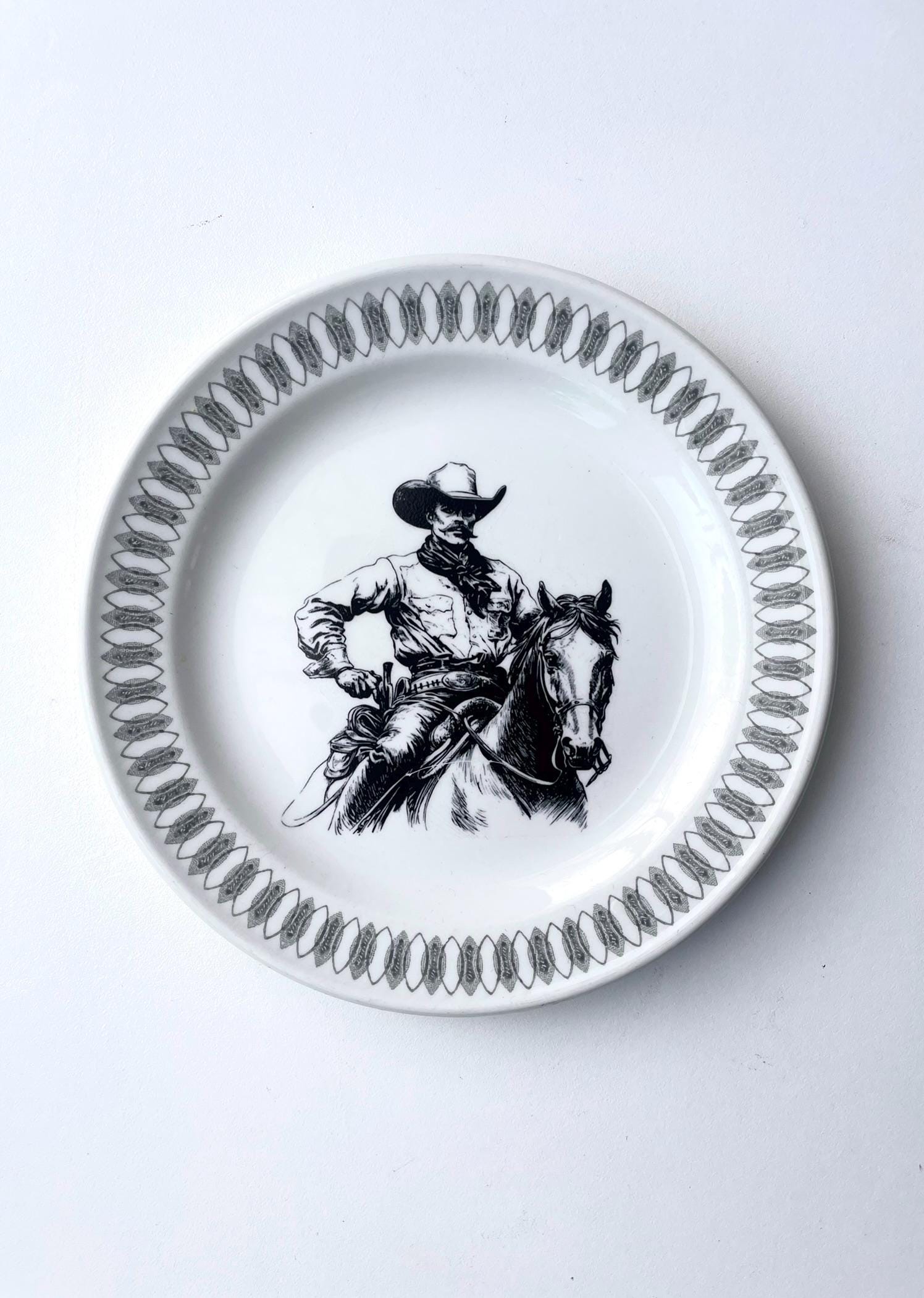 Yellowstone dinnerware - Etsy 日本