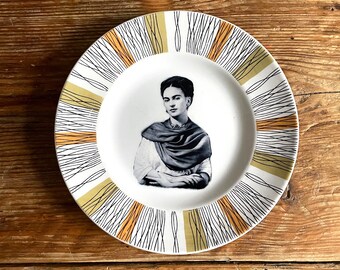 Vintage Plate Frida Kahlo Altered Art mexico artist / wall art plate