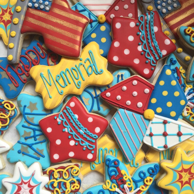 Fourth of July/ Memorial Day Decorated Sugar Cookies-1 dozen image 2