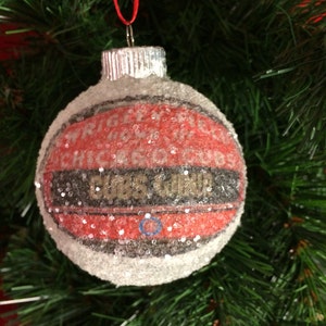 Cubs Win!! Wrigley Field marquee proclaims!  World Series Champions 2016!! Chicago Cubs glass glitter ornament