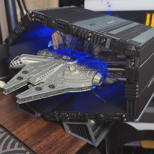 Millennium Falcon Diorama STL – STL-Datei für 3D-Druck / Sci-Fi-Sammlermodell