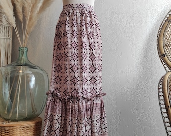 70's India Boho Older Black burgundy/light tan Cotton floral/Ethnic block print/ruffled tiered maxi skirt XS//S