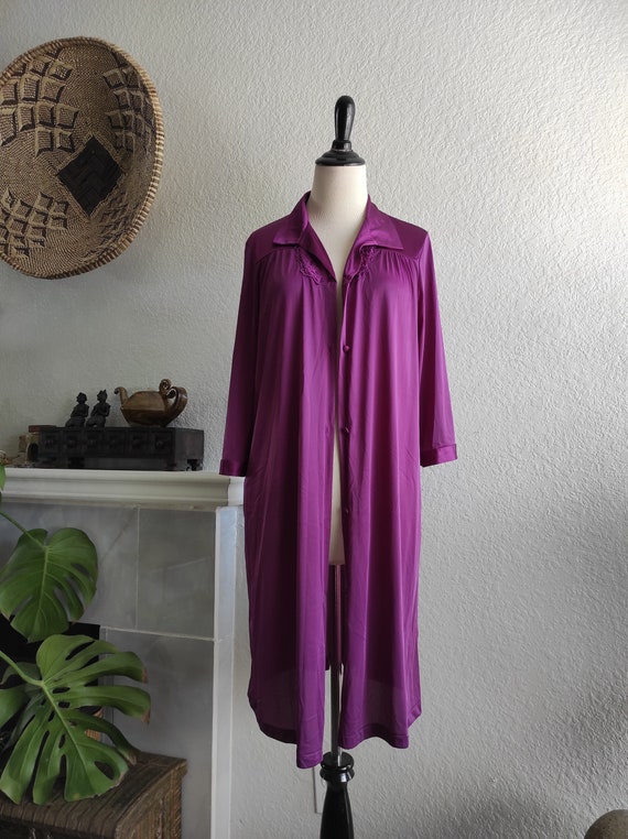 80's/90's New old stock Chic Vanity Fair Plum she… - image 1