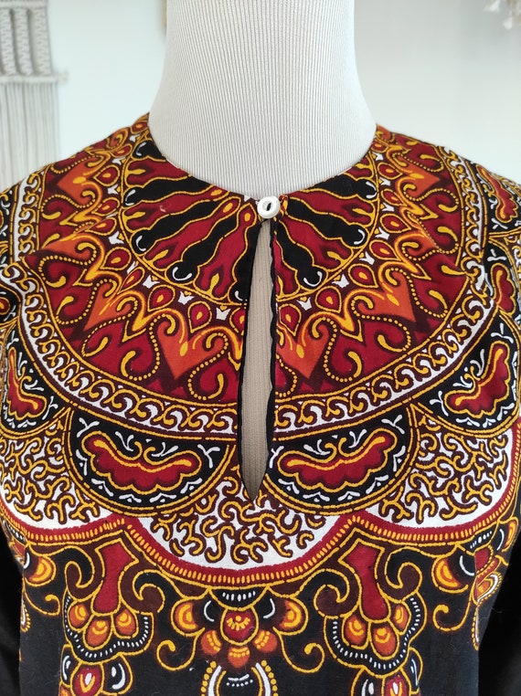 70's Boho dashiki Bold sunburst/Mandala print bla… - image 5