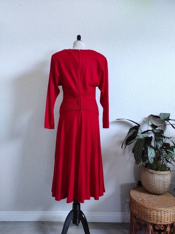 GoRgEoUs NWOT Nancy Johnson red 100% Wool draped/… - image 8