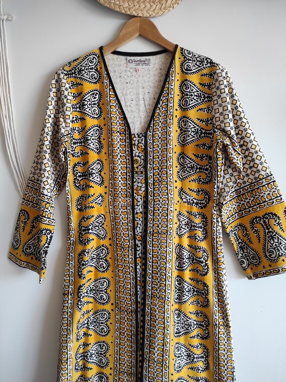 70's India Sundeep tapestry black/mustard yellow … - image 2