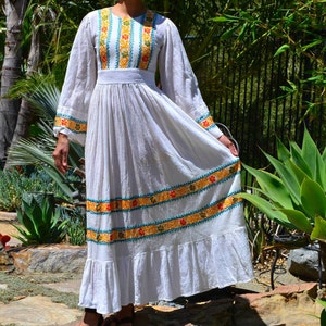 60&#39;s 70&#39;s India boho hippie peasant ruffle off-white sheer cotton gauze /cheesecloth floral embroidered belled slv maxi dress XS//S