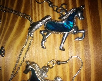Abilone Sterling Inlay Horse Earrings