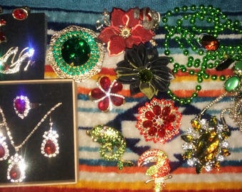 Christmas Jewelry Lot