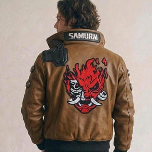 Handgefertigte Aufnäher Cyberpunk 2077 V Samurai Leder Bomberjacke: Gaming Cosplay Oberbekleidung