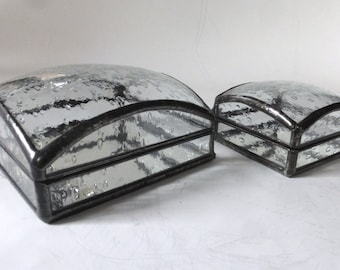 Glass jewelry box - rain drop pattern - 2 sizes