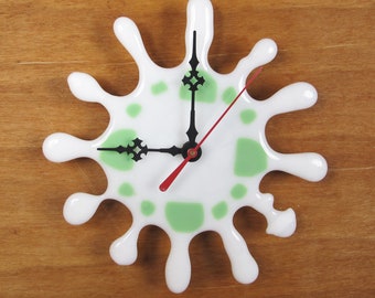 Whimsical clock collection - White and lime green