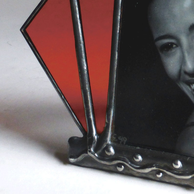 horizontal one of a kind 5 X 7 amber color picture frame