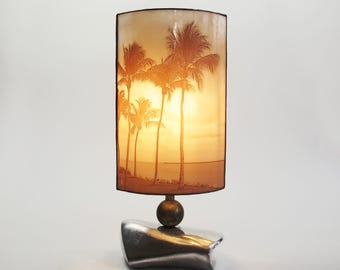 Stained glass lamp - Picture on lamp shade