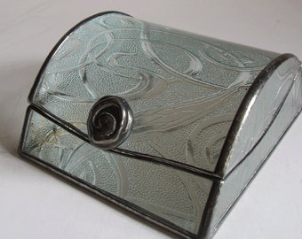 Jewelry box - Art nouvean style - Everglades glass pattern