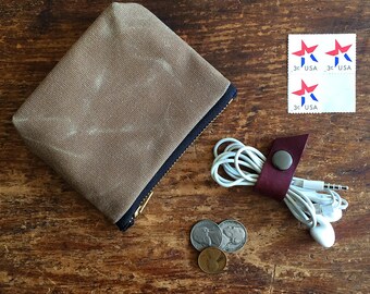 Mini Waxed Canvas Pouch with Brass Zipper, minimalist style utility pouch, small zipper canvas coin pouch, soft wallet accessory