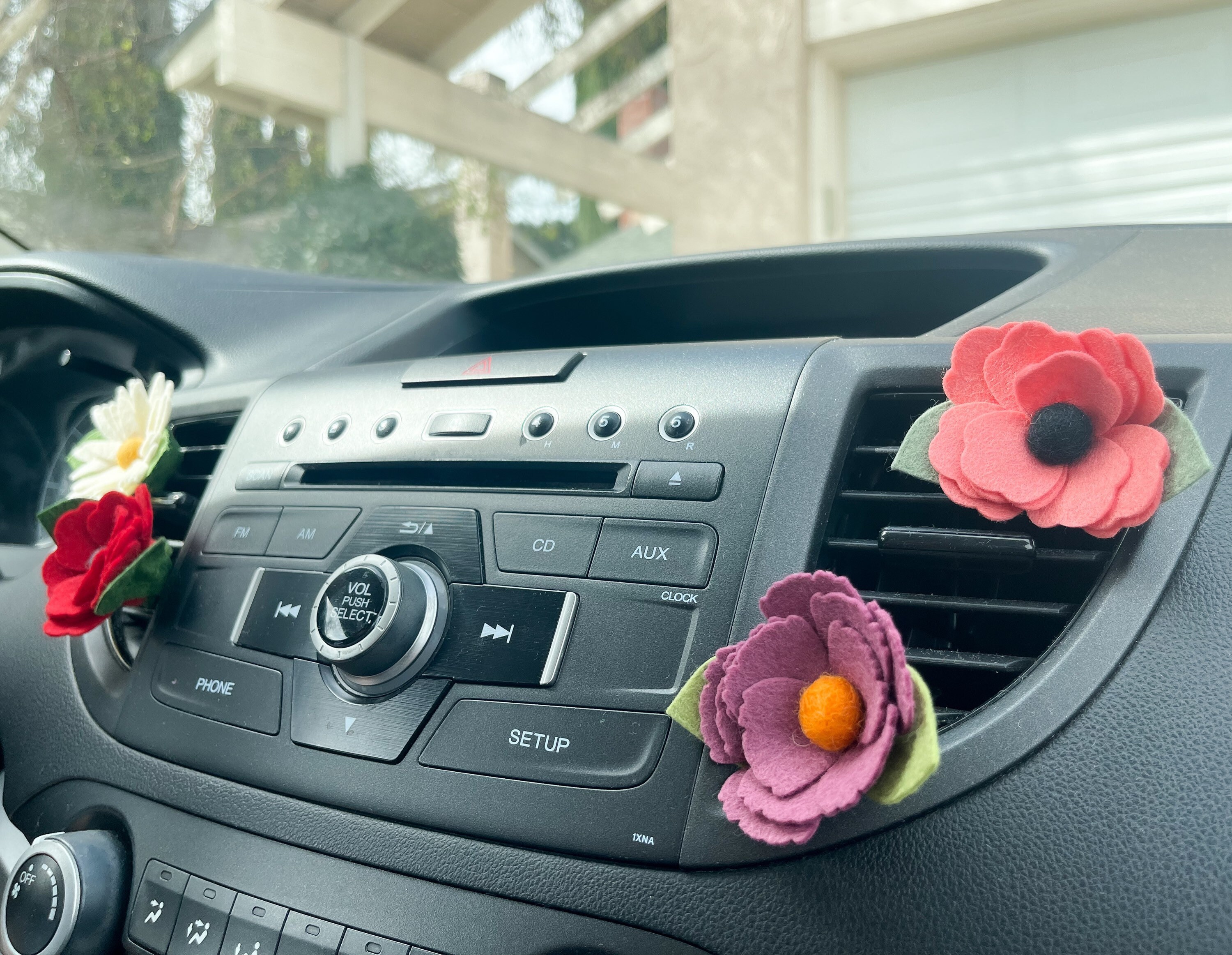 Essential Oil Car Diffuser Car Freshener Car Charm Boho Decor Wool Felt  Ball Car Vent Clip Handmade Gifts For Her Gifts For Him Party Favor